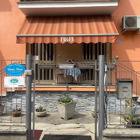 B&B Anna Fiera Верона Экстерьер фото